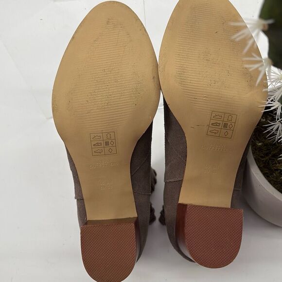 Urban Outfitters UO Sasha Whip Stitch Suede Ankle Boot Size 8M Taupe - Picture 14 of 16